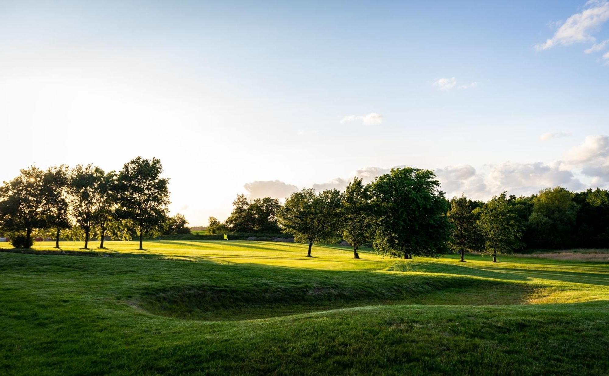 Golfplatz Ploener See Kleiner Ploener See Bosau المظهر الخارجي الصورة